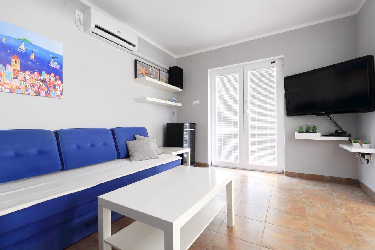 Apartman Don Pag Town Exterior foto
